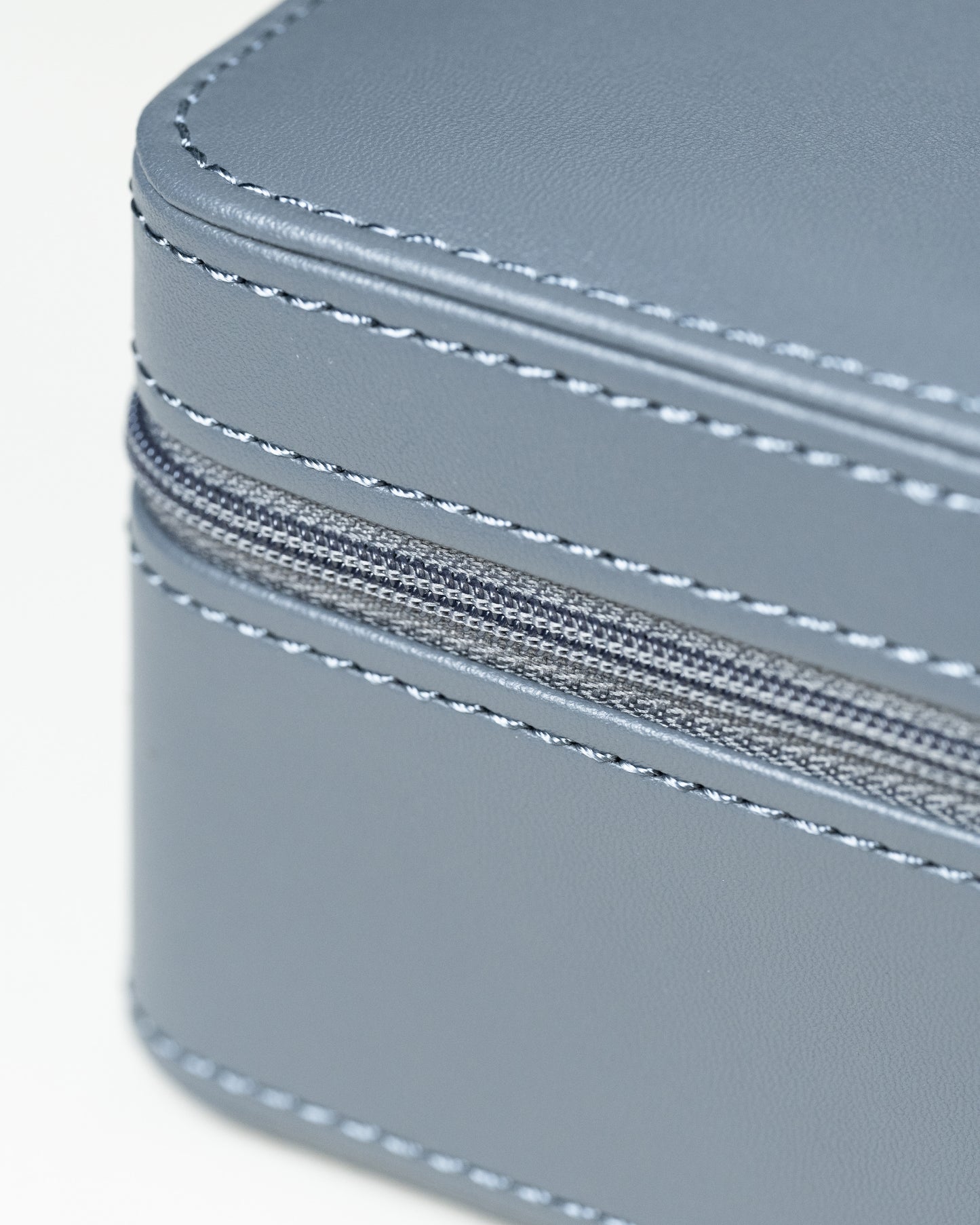 Grey Zipper Box